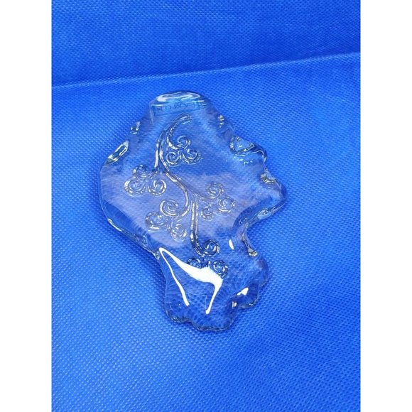 Heavy Glass Ireland Eamon Glass Frosted Clear Isle of Ireland Paperweight & Box - Picture 2 of 12